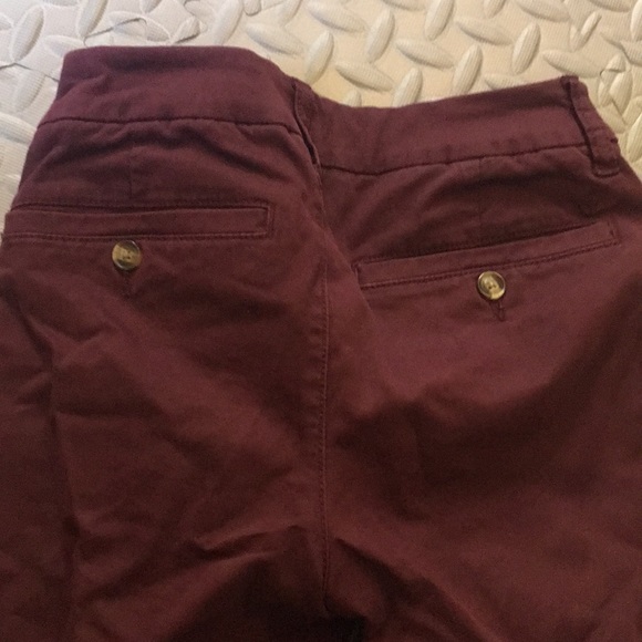 American Eagle 0 Short Pants - Picture 3 of 3